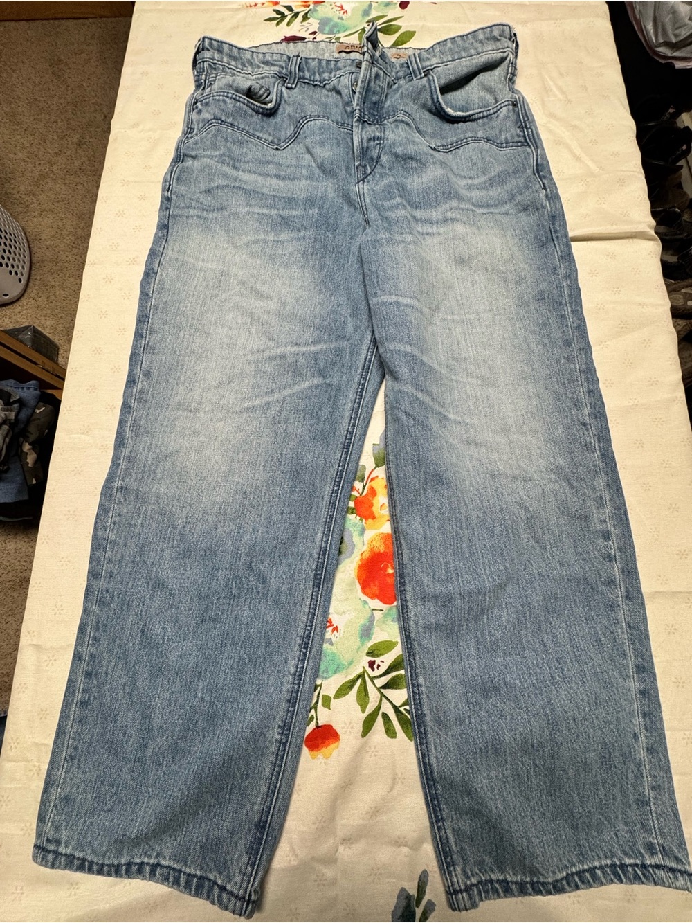 Ariat Ultra High Rise Tomboy Relaxed Straight